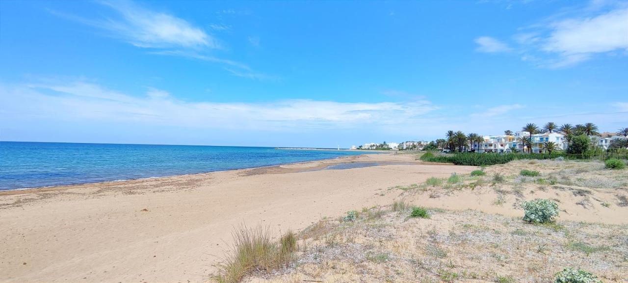 La Marina By Costa Apartment