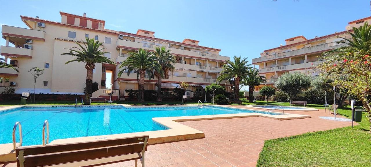 La Marina By Costa Appartement